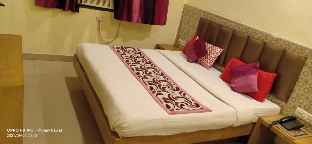 Golden Gate Hotel 3*