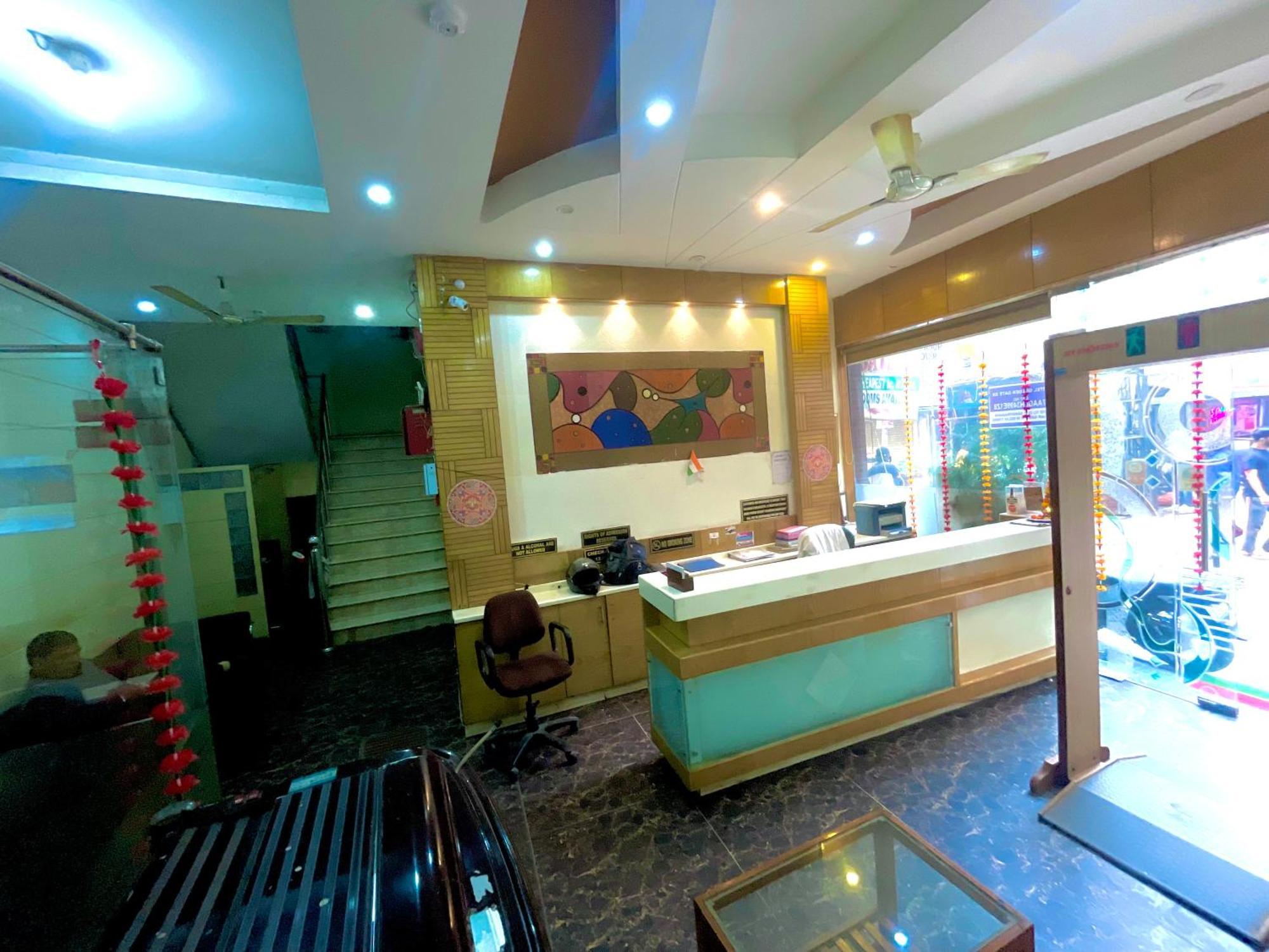 Golden Gate Hotel New Delhi